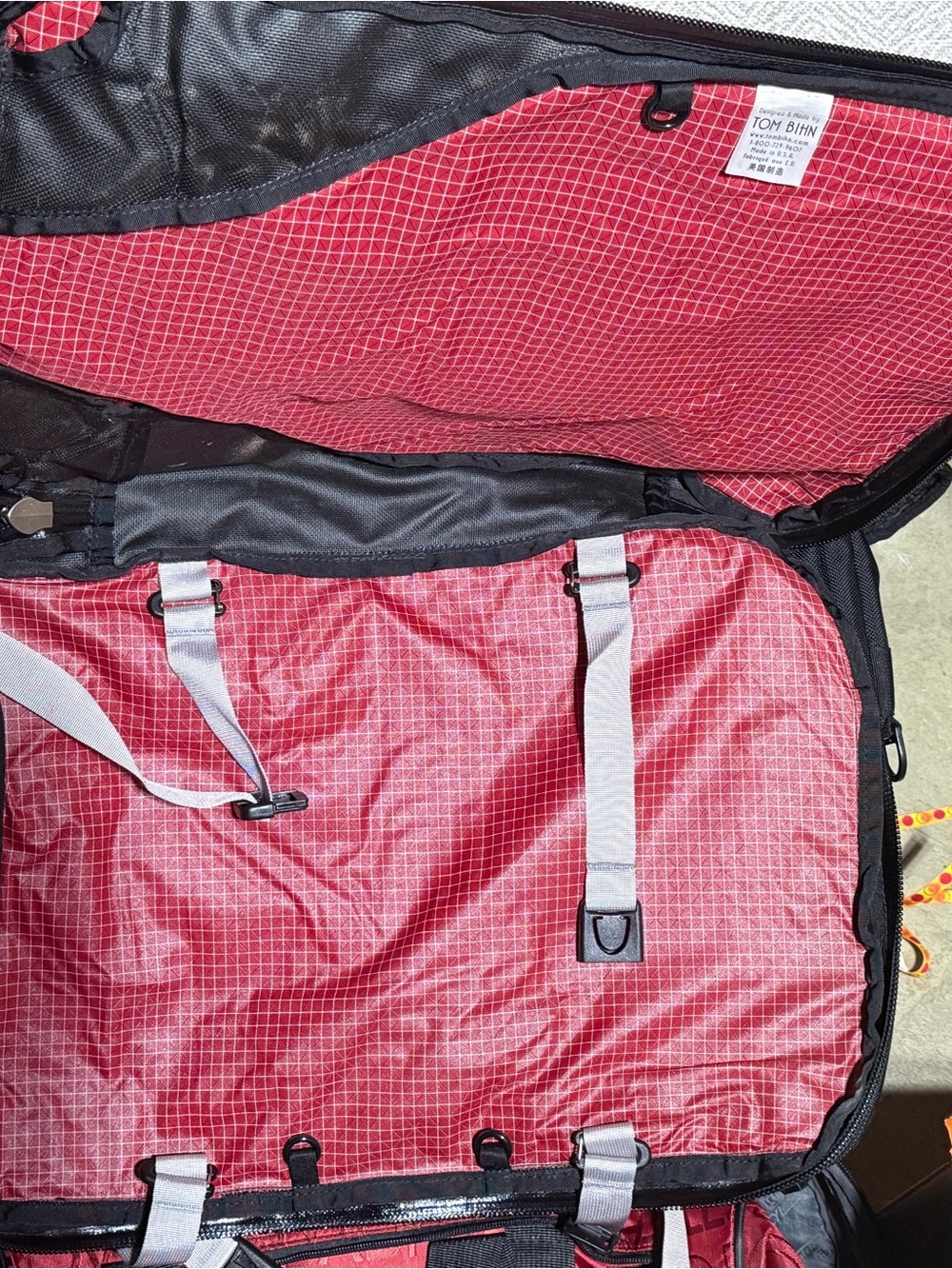 Tom Bihn Black/Iberian Tri-Star & Freudian Slip - Picture 4 of 12